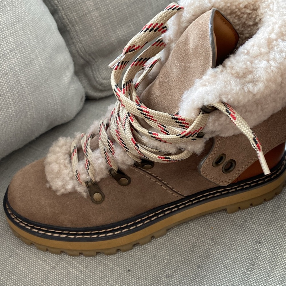 Chloe Hiking Boots